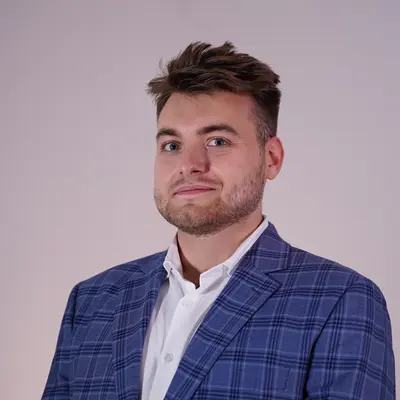 Łukasz Turczyn - ekspert finansowy i pośrednik hipoteczny